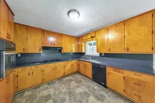 1115 Deleon Ct, Clarkston, GA 30021 - Photo 9