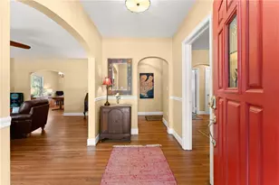 601 Ridgewood Ave, Gainesville, GA 30501 - Photo 5
