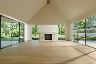 3603 Knollwood Dr NW, Atlanta, GA 30305 - Photo 7