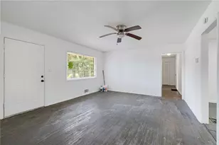 4322 Glenwood Pkwy, Decatur, GA 30032 - Photo 3
