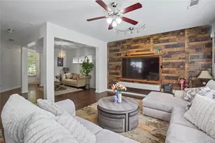 438 Hardy Water Dr, Lawrenceville, GA 30045 - Photo 9