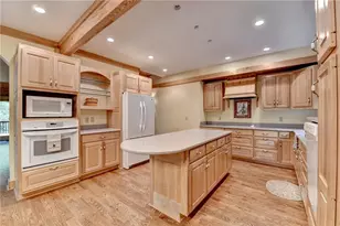 82 Walnut Grove Ln, Tiger, GA 30576 - Photo 5