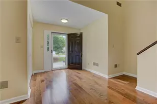73 Jessica Pl, Marietta, GA 30062 - Photo 9