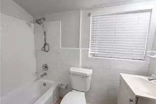 1396 Pine Dr, Atlanta, GA 30349 - Photo 15