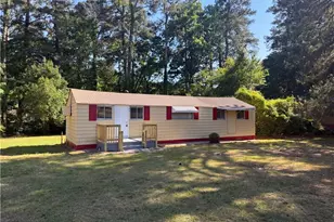 1396 Pine Dr, Atlanta, GA 30349 - Photo 3