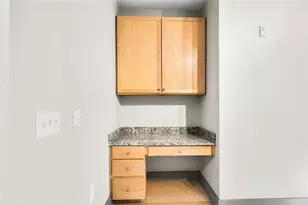 799 Hammond Dr, Sandy Springs, GA 30328 - Photo 13
