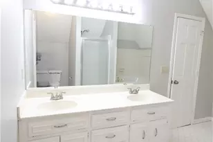 1092 Mountain Springs Dr, Kennesaw, GA 30144 - Photo 23