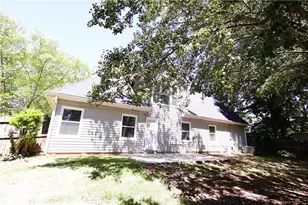 1092 Mountain Springs Dr, Kennesaw, GA 30144 - Photo 27