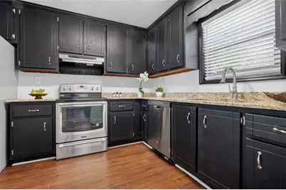 2693 Hawk Drive, Marietta, GA 30066 - Photo 9