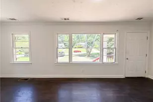 1912 Oak Valley Rd, Decatur, GA 30035 - Photo 3