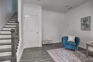 547 Broadview Pl NE, Atlanta, GA 30324 - Photo 9