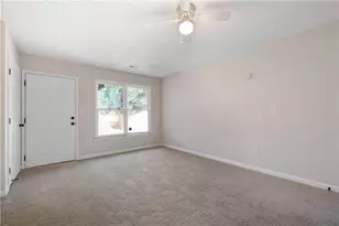 1603 Golf Link Dr, Stone Mountain, GA 30088 - Photo 17