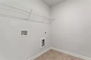 232 Hampton Holw Dr, Jefferson, GA 30549 - Photo 11