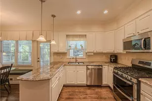 4284 Cedar Bluff Way, Lilburn, GA 30047 - Photo 27