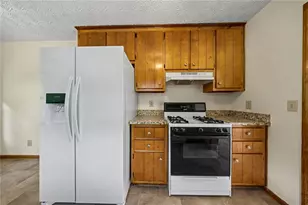 2850 Emerald Ln, Acworth, GA 30102 - Photo 13