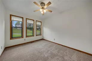 2850 Emerald Ln, Acworth, GA 30102 - Photo 9