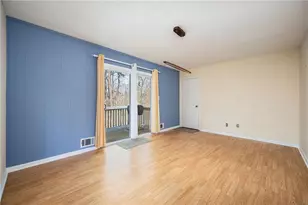 3207 Laura Ln, Lithia Springs, GA 30122 - Photo 9