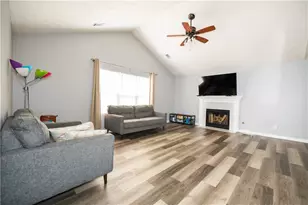 599 Rivulett Ct, Lawrenceville, GA 30043 - Photo 3