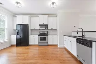 775 Liberty Commons Dr NW, Atlanta, GA 30314 - Photo 13
