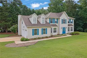 7010 Pinecone Way, Cumming, GA 30028 - Photo 9
