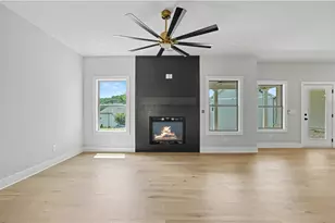 5809 Woodland Park Ct, Jefferson, GA 30549 - Photo 13