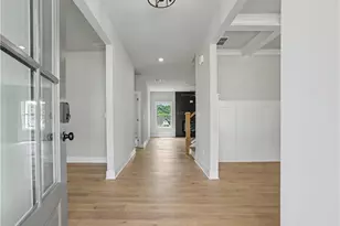 5809 Woodland Park Ct, Jefferson, GA 30549 - Photo 5