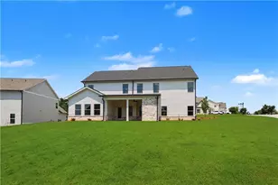 5809 Woodland Park Ct, Jefferson, GA 30549 - Photo 3