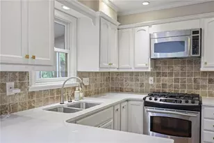 2631 N Thompson Rd NE, Brookhaven, GA 30319 - Photo 13