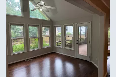 10935 Pennbrooke Crossing, Duluth, GA 30097 - Photo 9