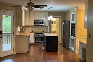 10935 Pennbrooke Crossing, Duluth, GA 30097 - Photo 11