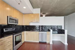 3324 Peachtree Rd NE, Atlanta, GA 30326 - Photo 11