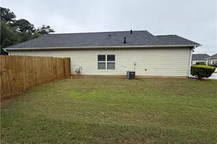 3656 Shale Ln SE, Conyers, GA 30013 - Photo 3