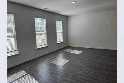 199 Peregrine Point, Braselton, GA 30517 - Photo 3