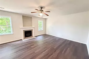 109 Puckett Ct, Canton, GA 30115 - Photo 3