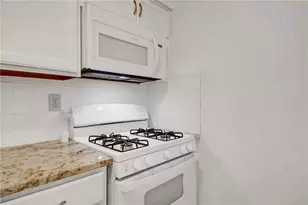 1283 Keys Lake Dr NE, Brookhaven, GA 30319 - Photo 17