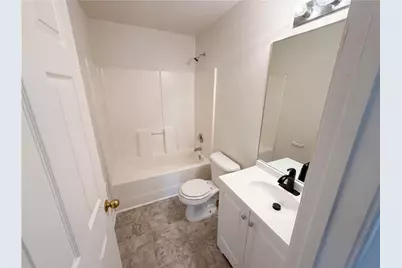 6126 Hickory Lane Drive, Union City, GA 30291 - Photo 15