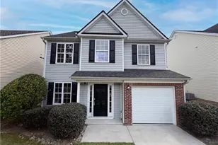 6126 Hickory Ln Dr, Union City, GA 30291 - Photo 1