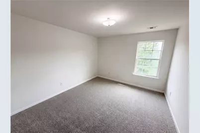 6126 Hickory Lane Drive, Union City, GA 30291 - Photo 11
