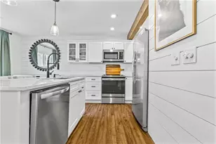 1022 Sasha Ln, Roswell, GA 30075 - Photo 15
