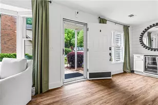 1022 Sasha Ln, Roswell, GA 30075 - Photo 7