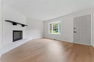 3244 Hampton Ct, Smyrna, GA 30082 - Photo 3
