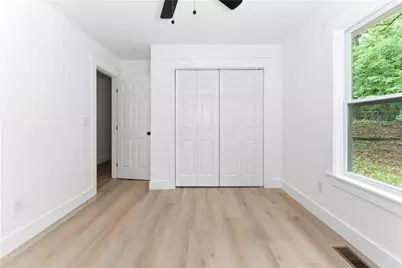 6118 Biscayne Drive, Forest Park, GA 30297 - Photo 19
