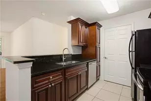 6212 Santa Fe Pkwy, Atlanta, GA 30350 - Photo 5
