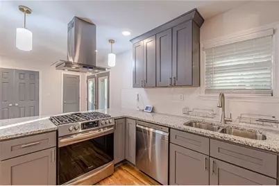 1395 Dennis Drive, Decatur, GA 30032 - Photo 7