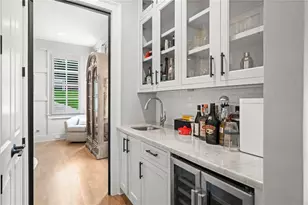2571 Winding Ln NE, Atlanta, GA 30319 - Photo 11