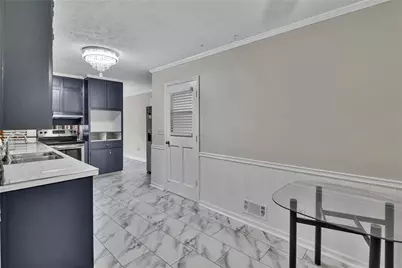696 N Plantation Court, Lawrenceville, GA 30044 - Photo 15