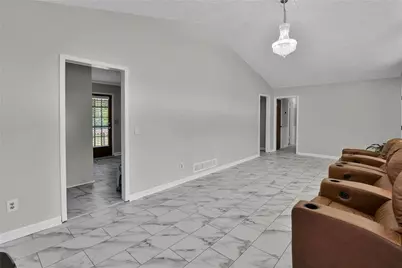 696 N Plantation Court, Lawrenceville, GA 30044 - Photo 5