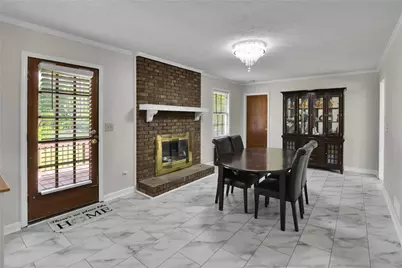 696 N Plantation Court, Lawrenceville, GA 30044 - Photo 7