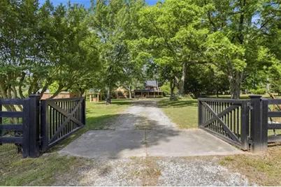 3750 Green Avenue, Loganville, GA 30052 - Photo 5
