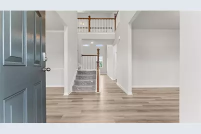 137 Hampton Hollow Drive, Jefferson, GA 30549 - Photo 3